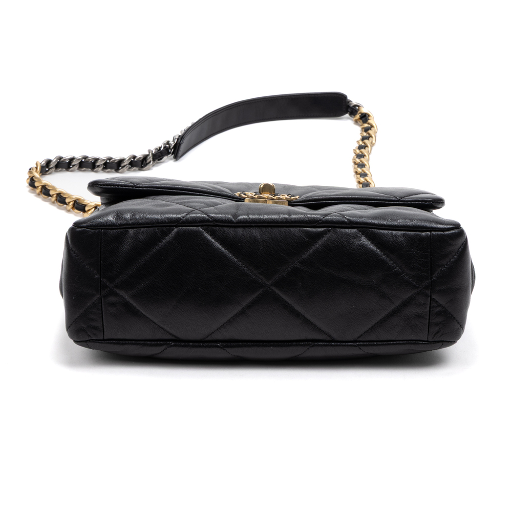 Chanel Classic 19 Flap Large - Picture 6 of 11